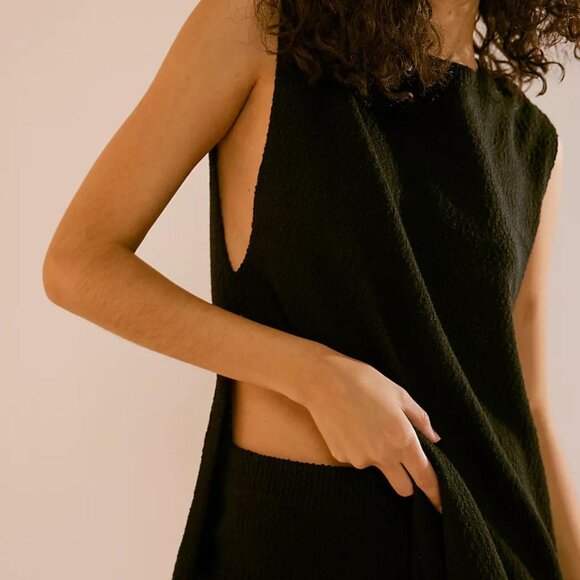 NWOT Larasina Sienna Sweater Set - Picture 1 of 2